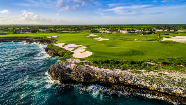 CORALES GOLF COURSE